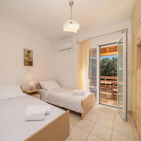 Aurora Villa *